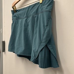 Lulu lemon tennis/running skirt